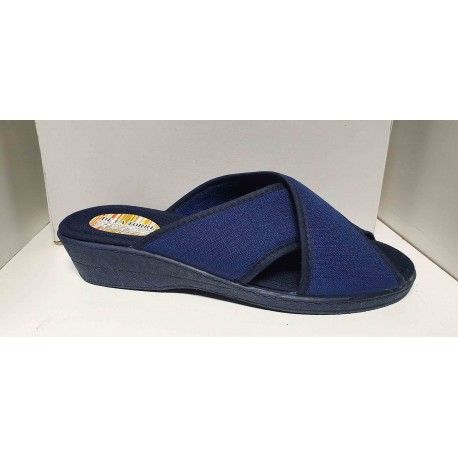 Zapatilla cruzada