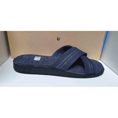 Zapatilla cruzada