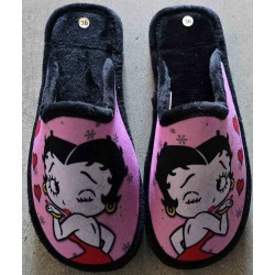 Zapatilla Mujer Tejido Invierno Suela Microporosa Betty Boop