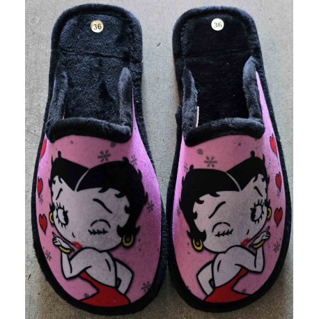 Zapatilla Mujer Tejido Invierno Suela Microporosa Betty Boop